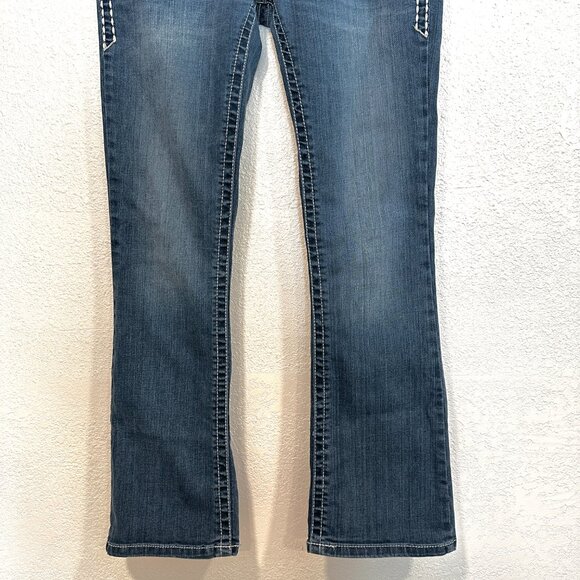 Wrangler Rock 47 Womens Ultra Low Rise Blue Jeans Tag Size 28x30 Fits W32xL28.5 - Picture 11 of 11